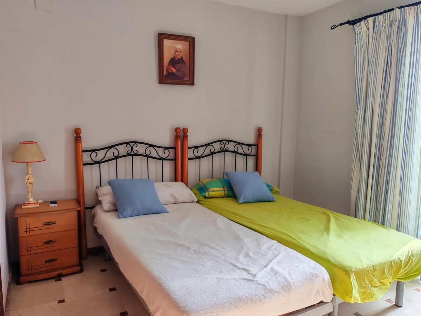 Dormitori de Dúplex en venda en La Carihuela - Los Nidos