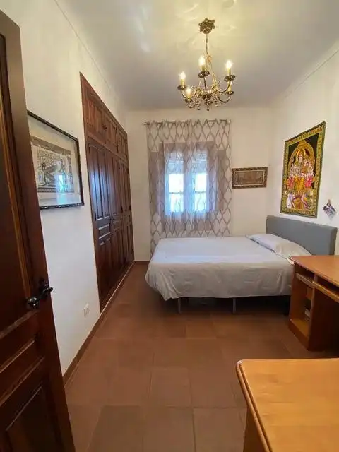Habitación de Casa o chalet en venta en Córdoba con Piscina y Amueblado