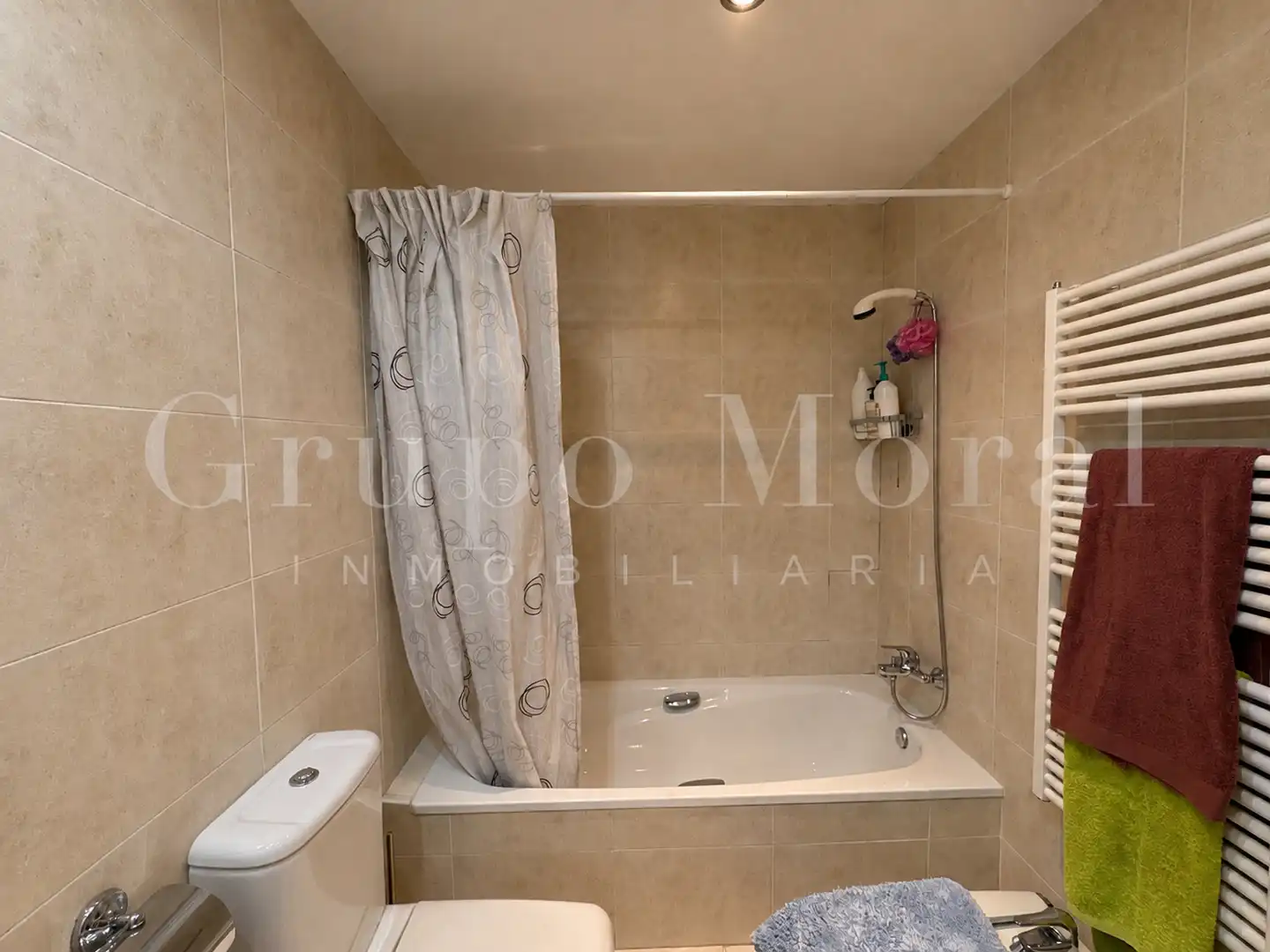 Baño de Piso en venta en Reus con Calefacción