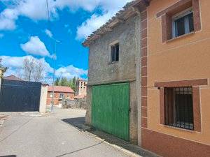 Terreno residencial en Venta en Calle Costanilla de los Caballeros en Corcos