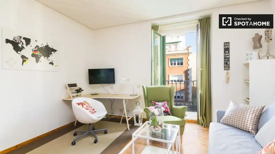 Wohnung mit Terrasse zur Miete in Centro, imagen 6