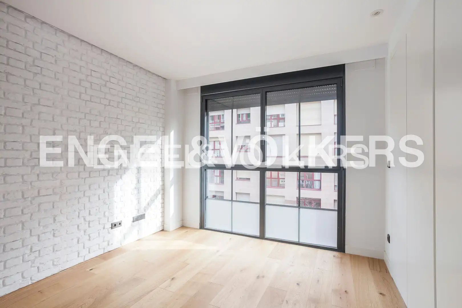 Habitación de Piso de alquiler en Madrid con Aire acondicionado, Calefacción y Jardín privado