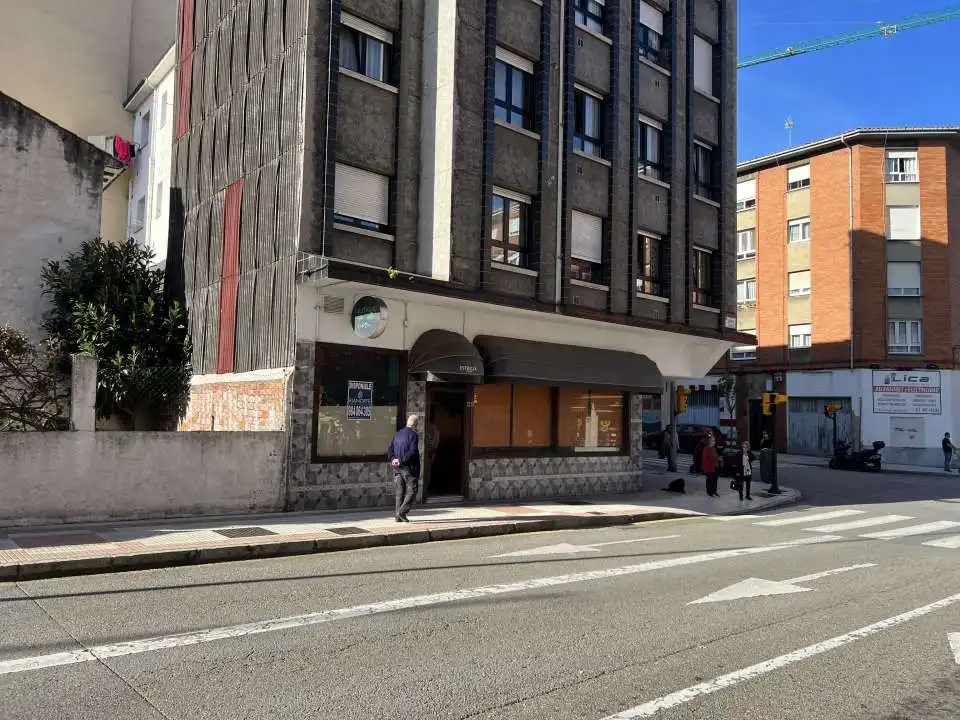 Business premises for sale in Sur, imagen 5