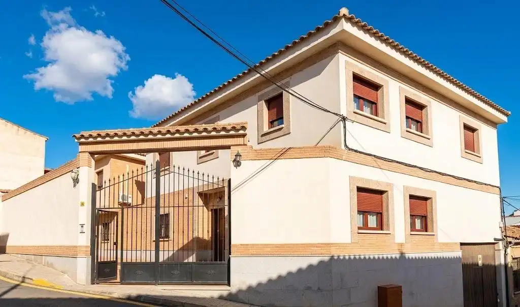Dúplex en venta en La Puebla de Montalbán, Toledo