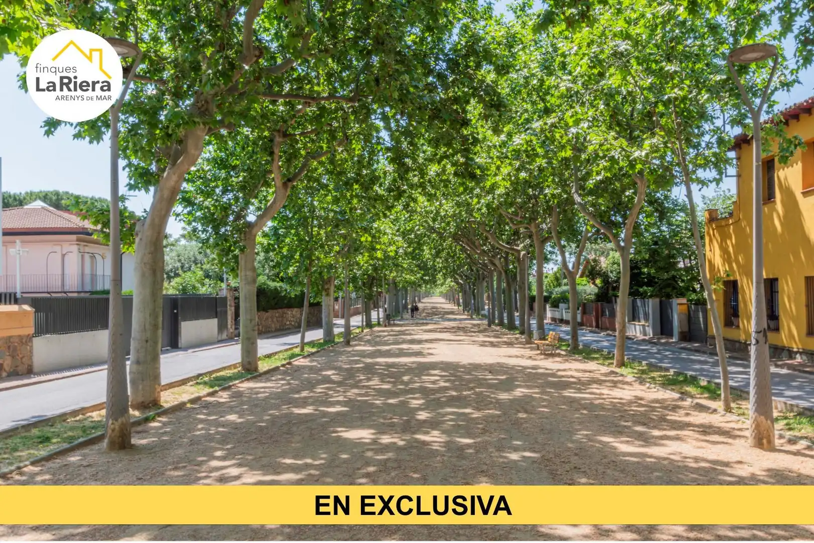 Vista exterior de Casa o xalet en venda en La Garriga amb Calefacció, Jardí privat i Traster