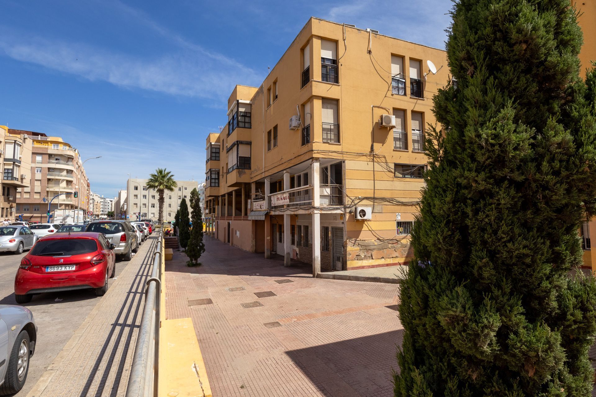 Exterior view of Premises for sale in  Melilla Capital