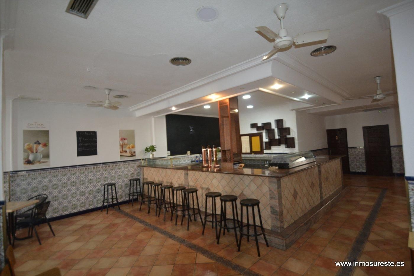 Premises for sale in Orihuela  with Air Conditioner