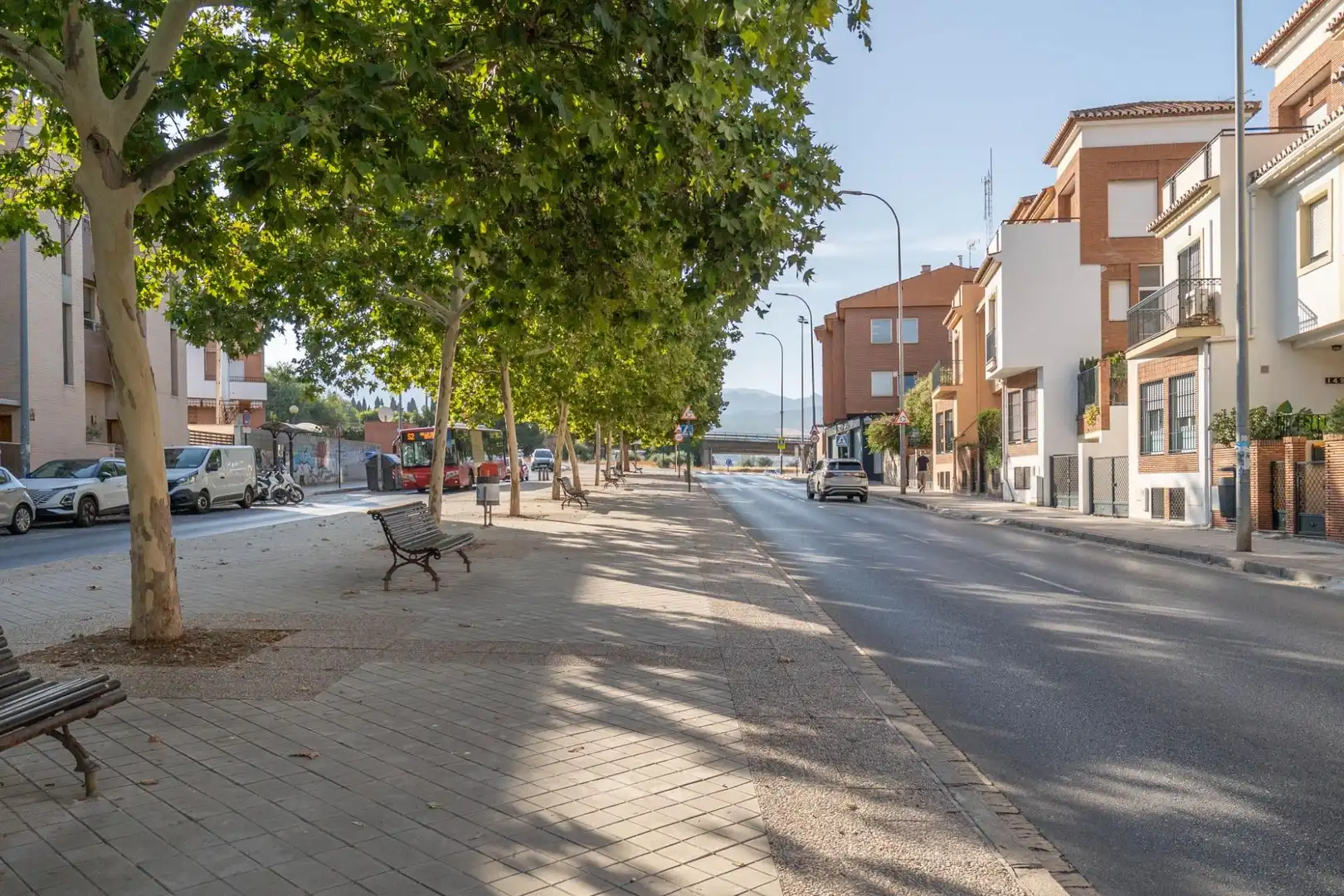 Edificio en venta en Camino Bajo de Huétor, 136, Cervantes