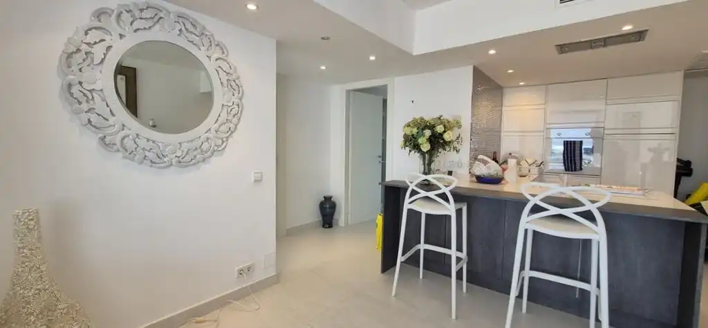 Cuina de Apartament en venda en Calvià amb Aire condicionat i Piscina comunitària