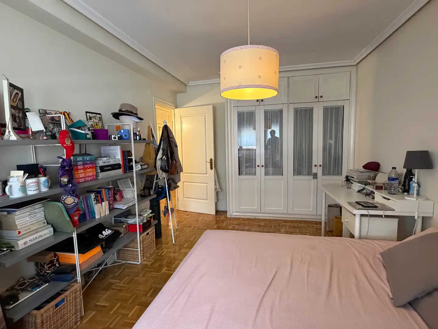 Habitación de Casa adosada en venta en Guadalajara con Calefacción