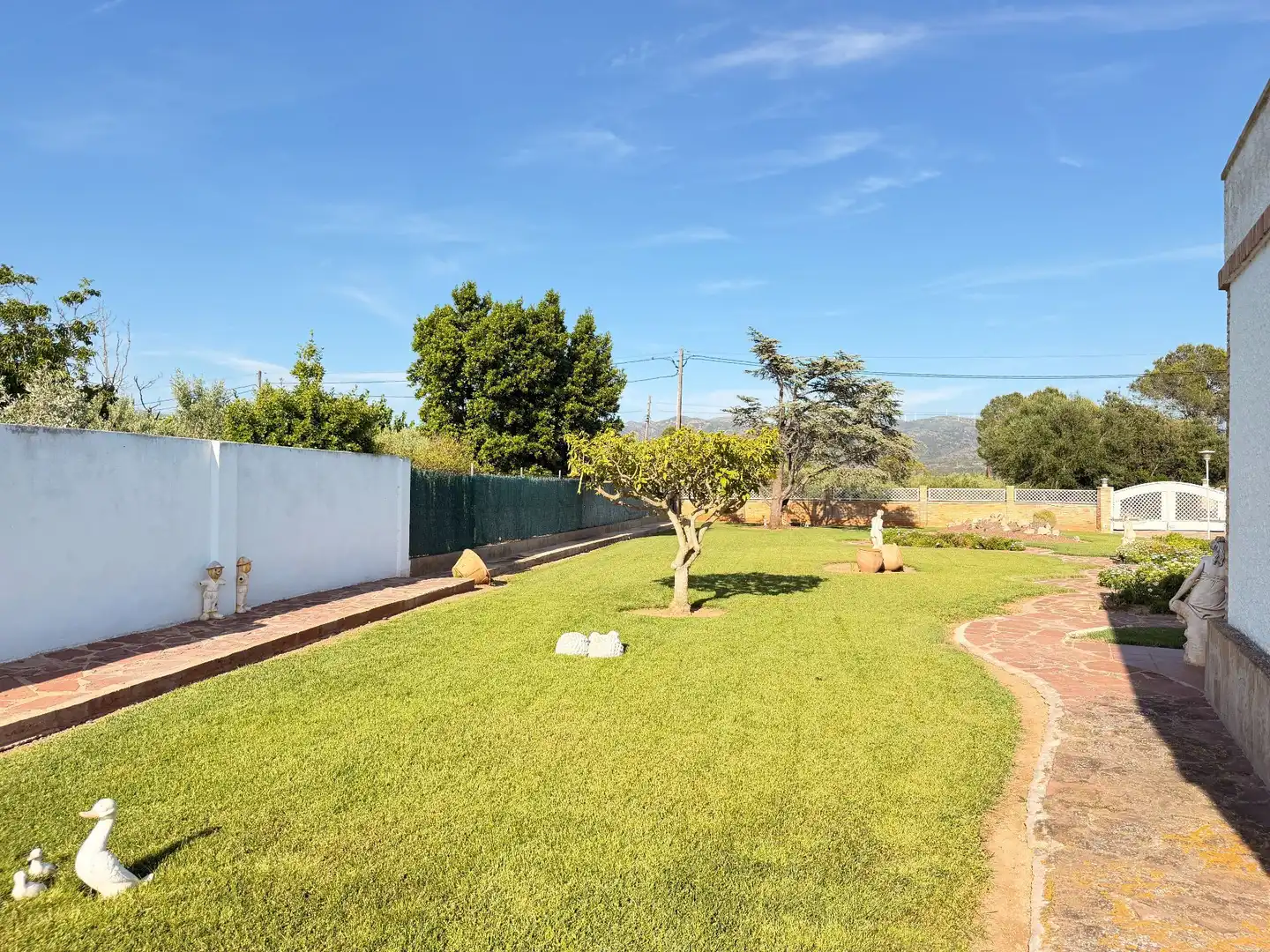 Jardí de Casa o xalet de lloguer en Aldover amb Jardí privat, Traster i Piscina