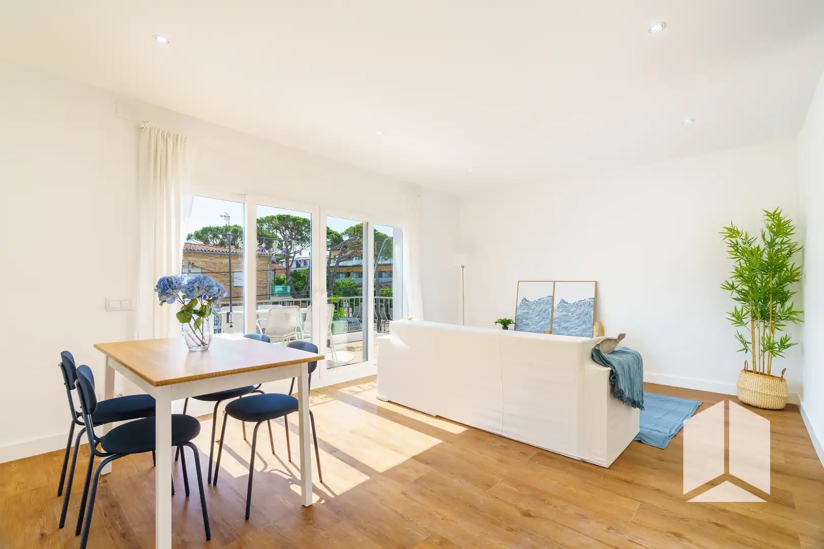 Living room of Flat for sale in Castelldefels  with Terrace