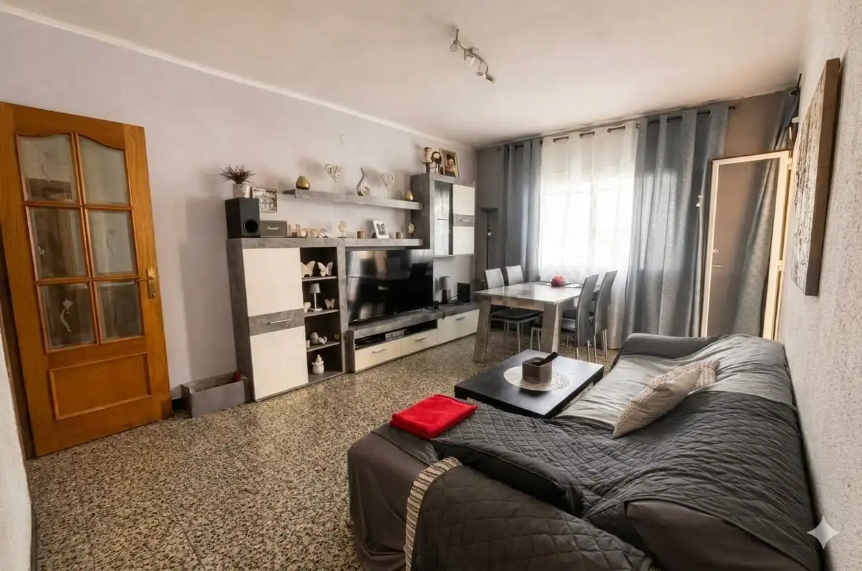 Living room of Flat for sale in Sant Joan Despí  with Furnished, Oven and Washing machine