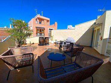 Penthouse mit Balkon zum Verkauf in Calle Honda 14