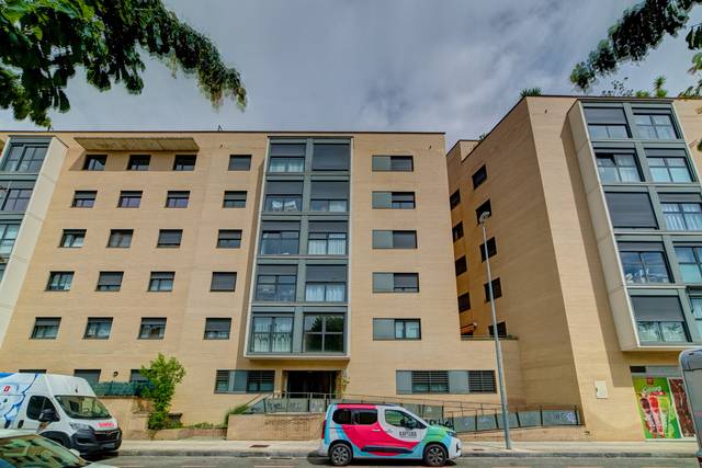 Piso en Venta en Pamplona-Iruña - Cruz Roja, 2 en Chantrea