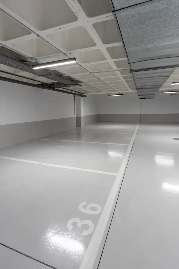 Parking de Trastero de alquiler en Madrid con Alarma