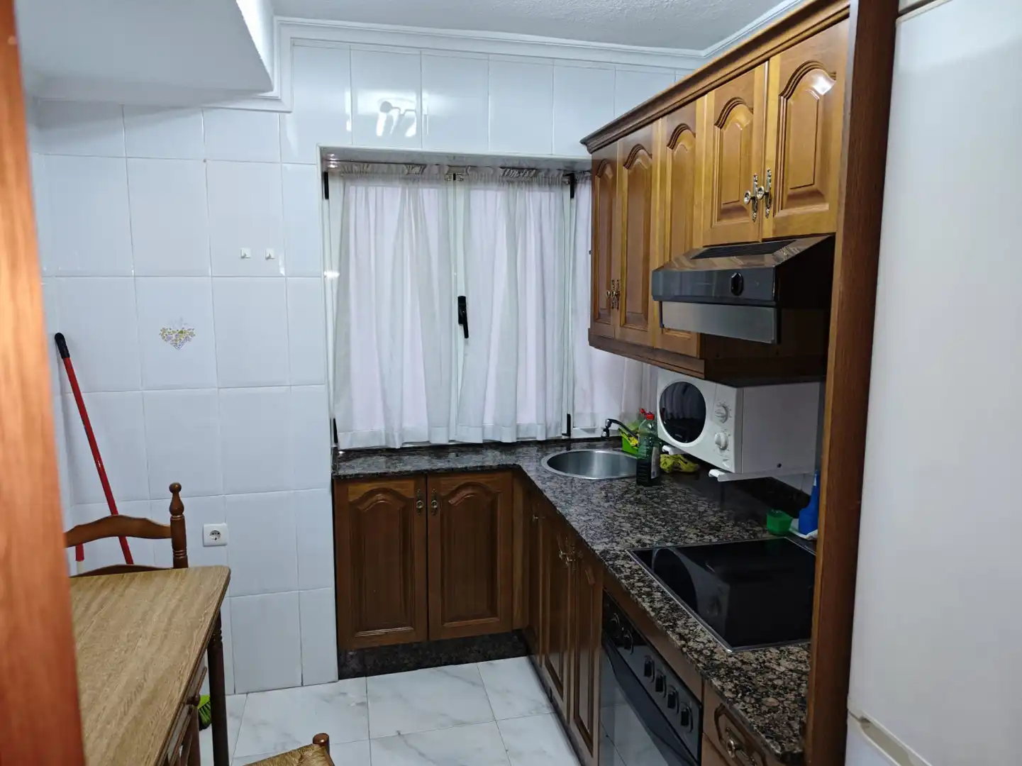 Kitchen of Flat for sale in Avilés  with Storage room and Furnished