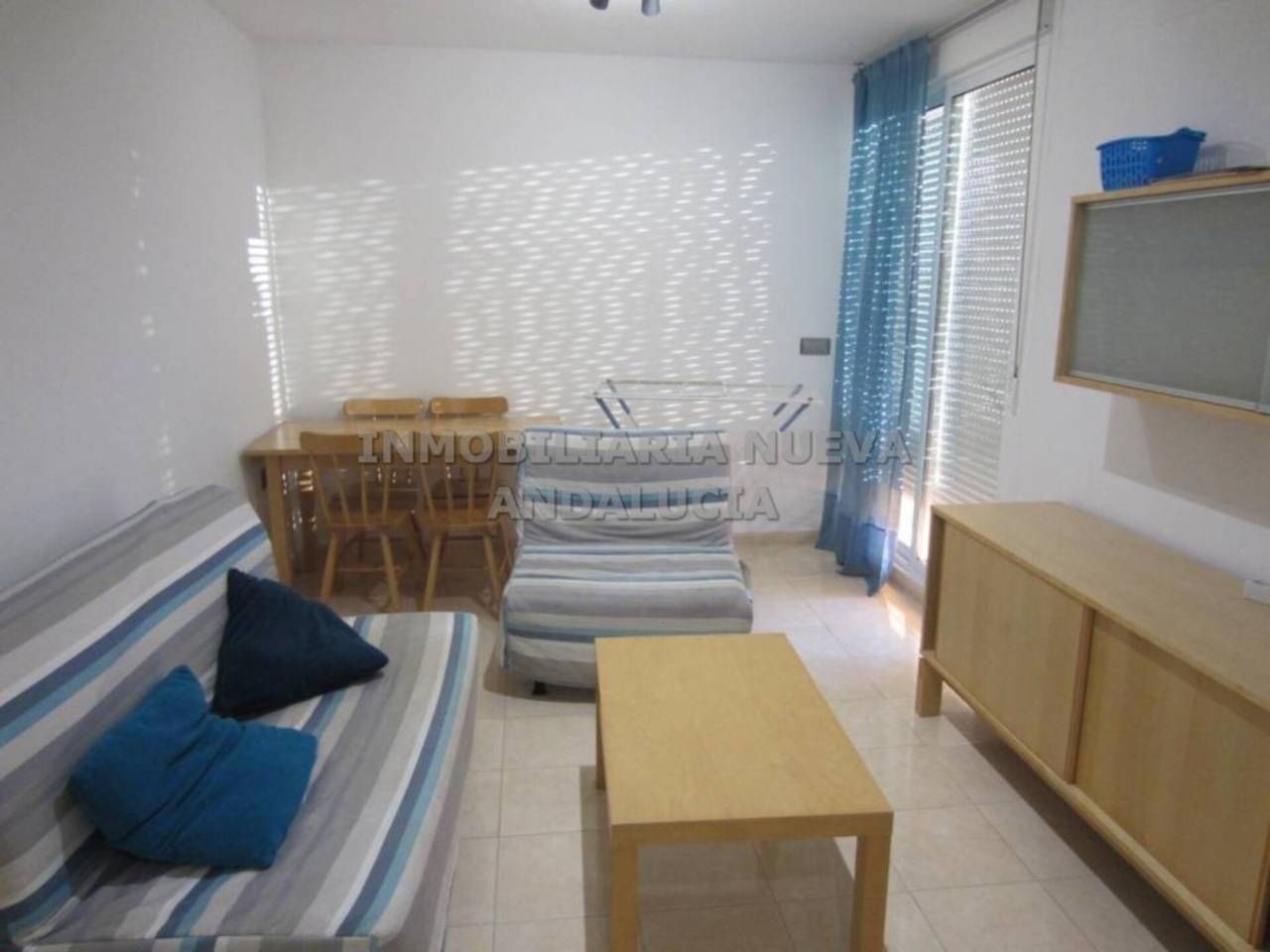 Sala d'estar de Pis de lloguer en Vícar amb Terrassa i Moblat