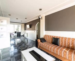 Living room of Flat for sale in  Madrid Capital  with Air Conditioner, Heating and Terrace
