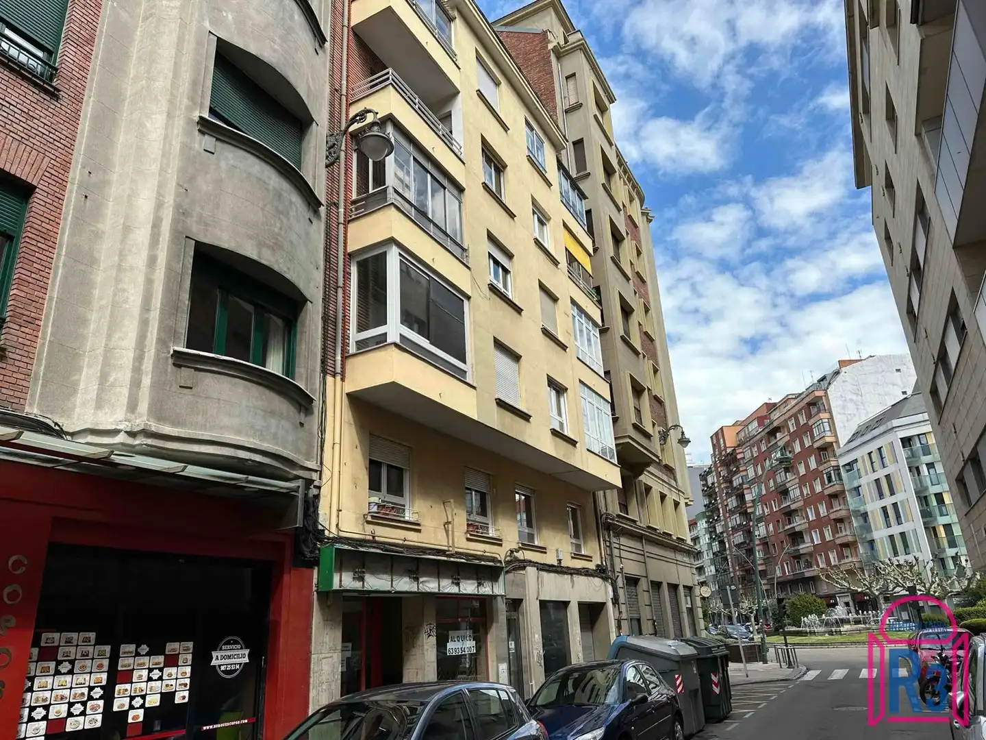 Vista exterior de Apartamento de alquiler en León Capital  con Calefacción y Amueblado