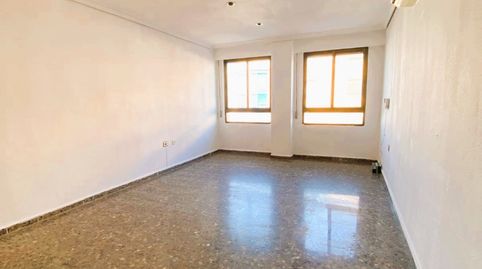 Image 1 of the listing