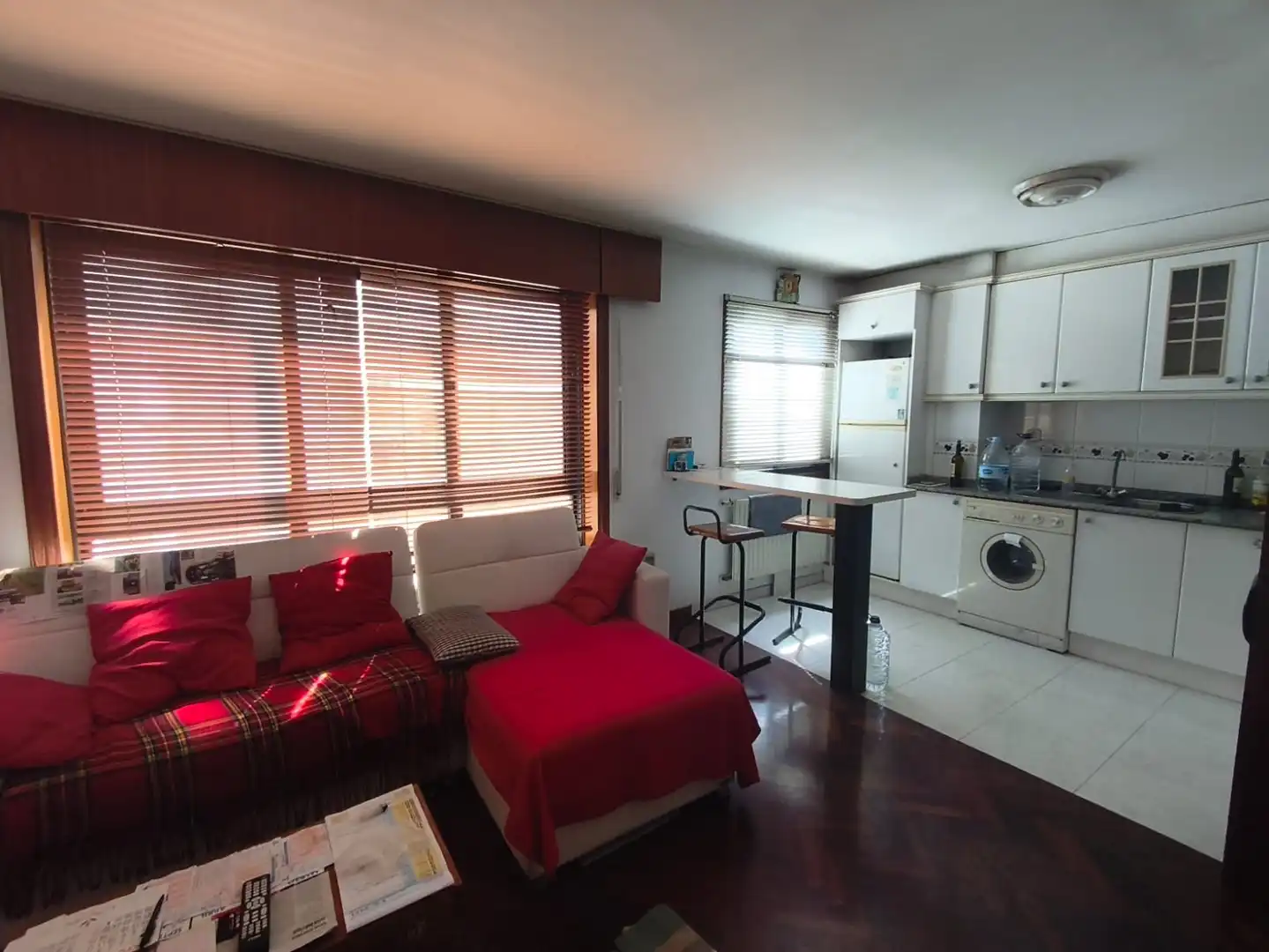 Living room of Apartments for sale in A Coruña Capital   with Heating, Storage room and Furnished