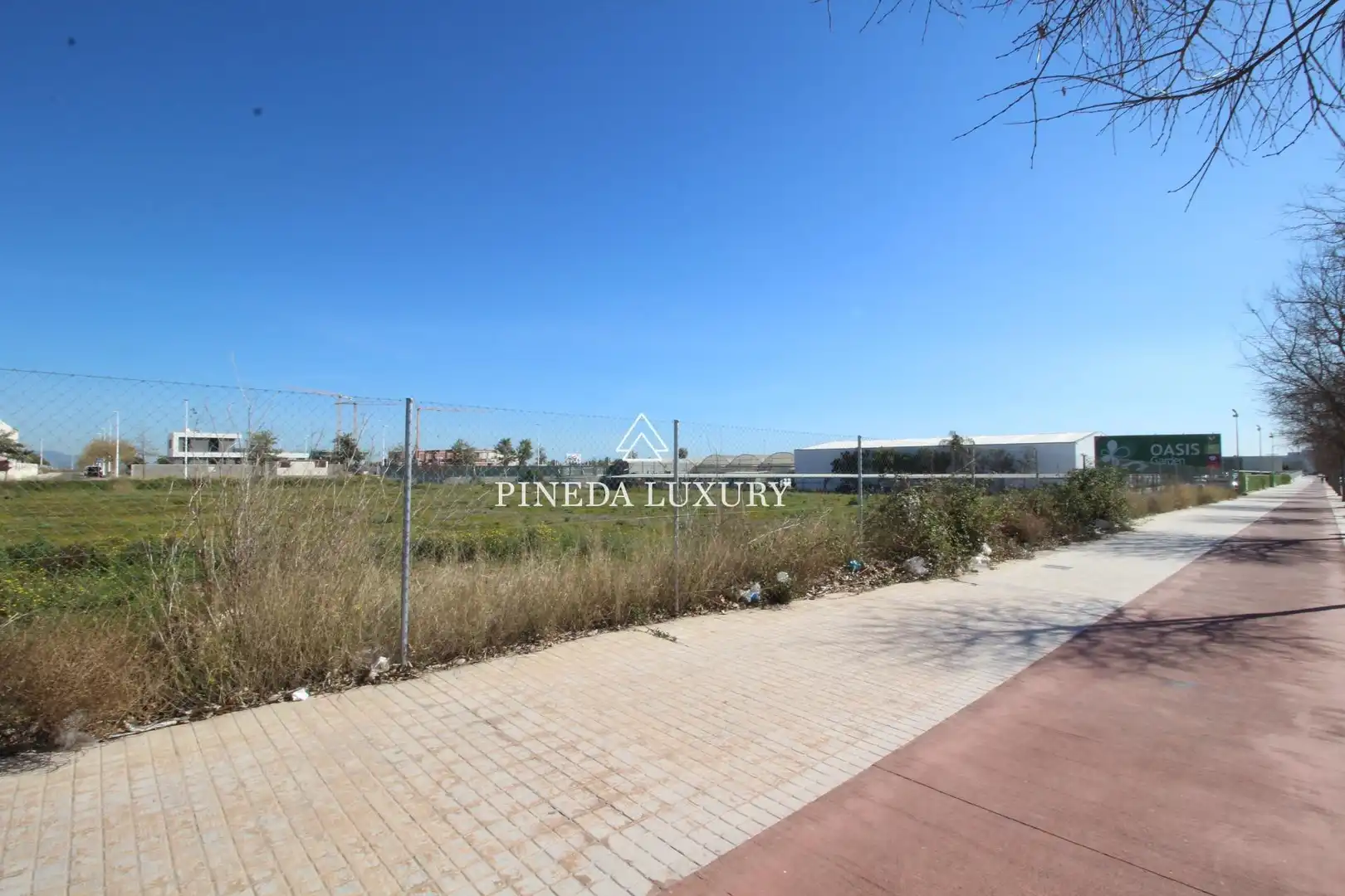 Terreny industrial en venda a Calle M39-3, Centro Puerto