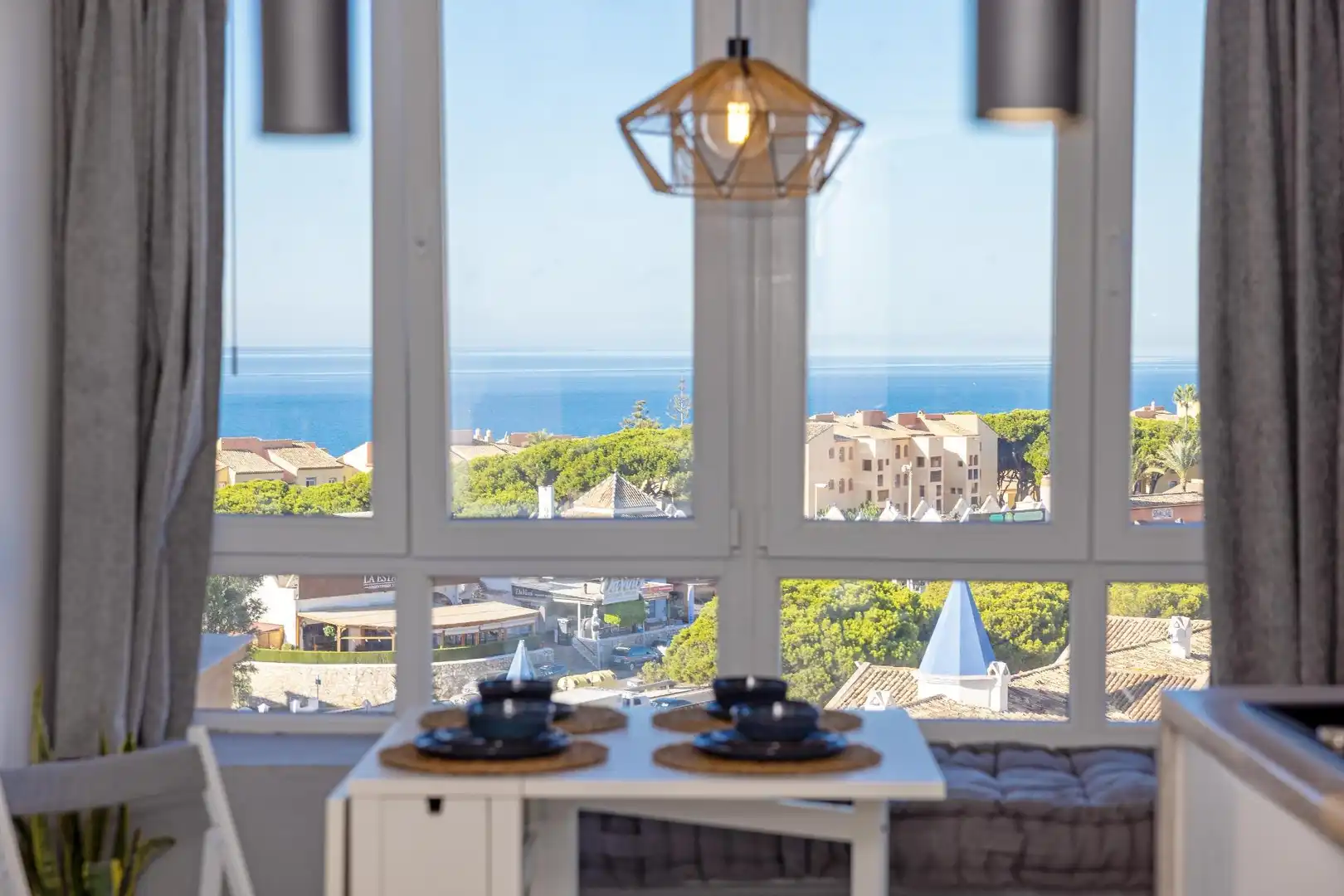 Schlafzimmer von Wohnung zum Verkauf in Mijas mit Privatgarten und Gemeinschaftspool