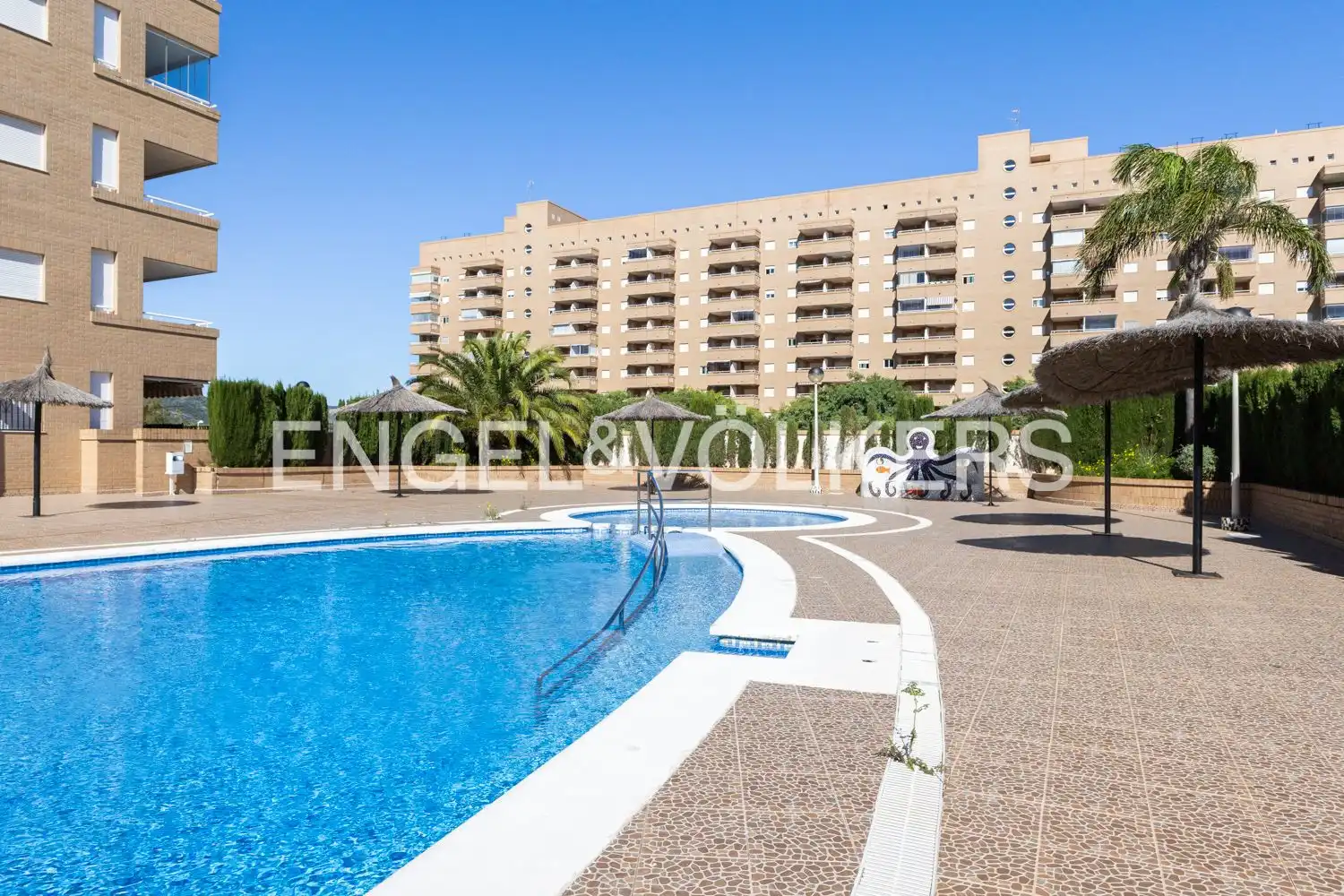 Piscina de Pis en venda en Oropesa del Mar / Orpesa amb Aire condicionat, Calefacció i Piscina
