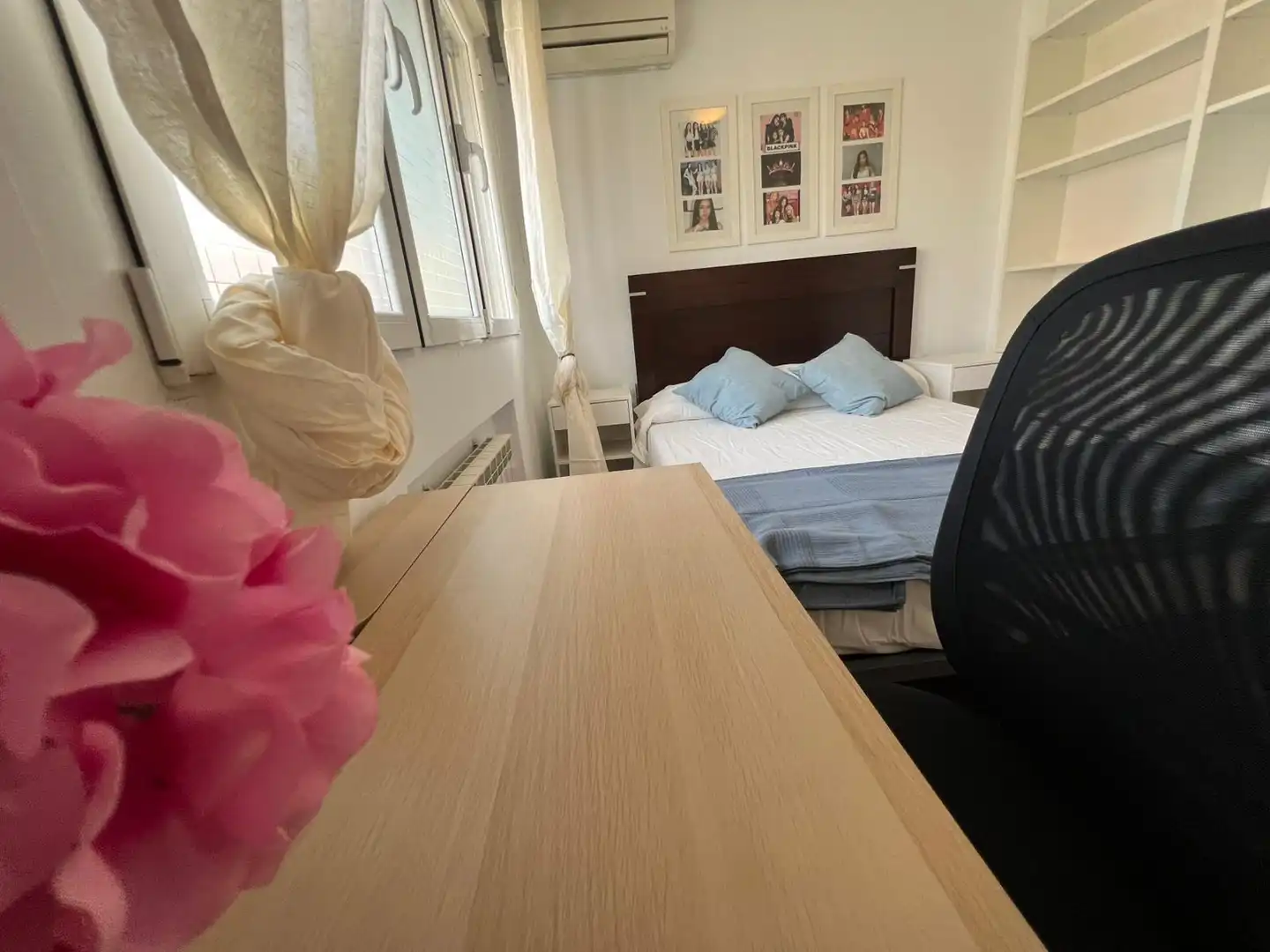Bedroom of Houses for share in Madrid  with Heating, Terrace and Swimming Pool