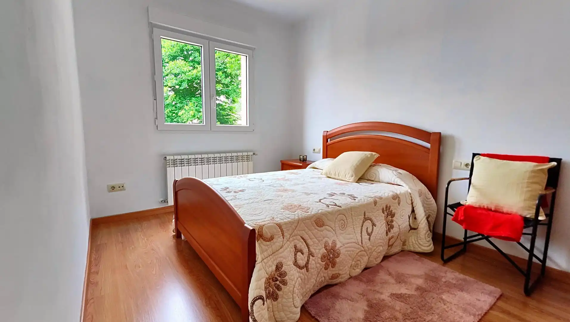 Habitación de Casa o chalet en venta en Oroso con Calefacción, Jardín privado y Amueblado
