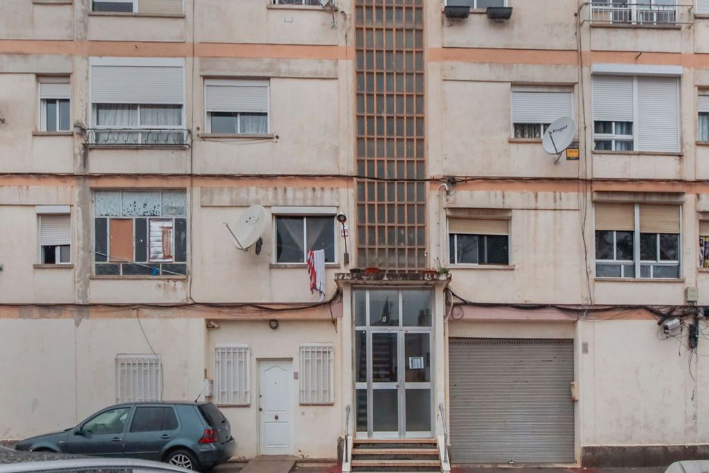 Flat for sale in C/ Riu Llobregat , Campclar