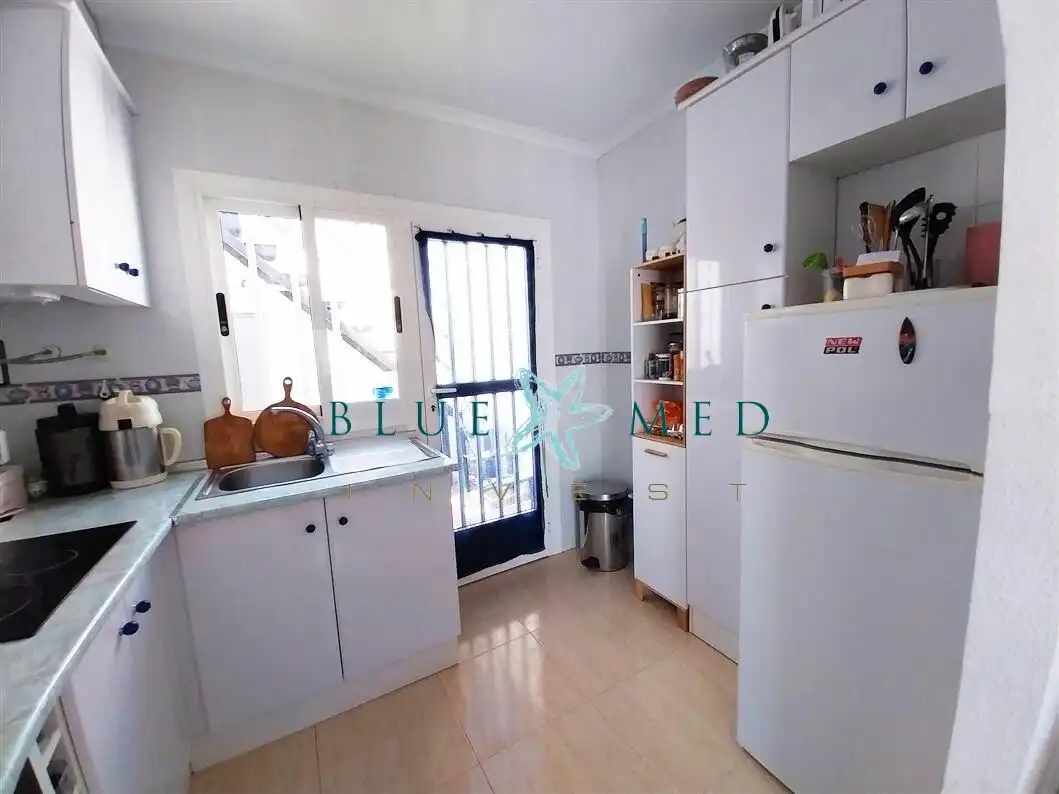 Vista exterior de Casa o xalet en venda en Mazarrón amb Aire condicionat, Terrassa i Piscina