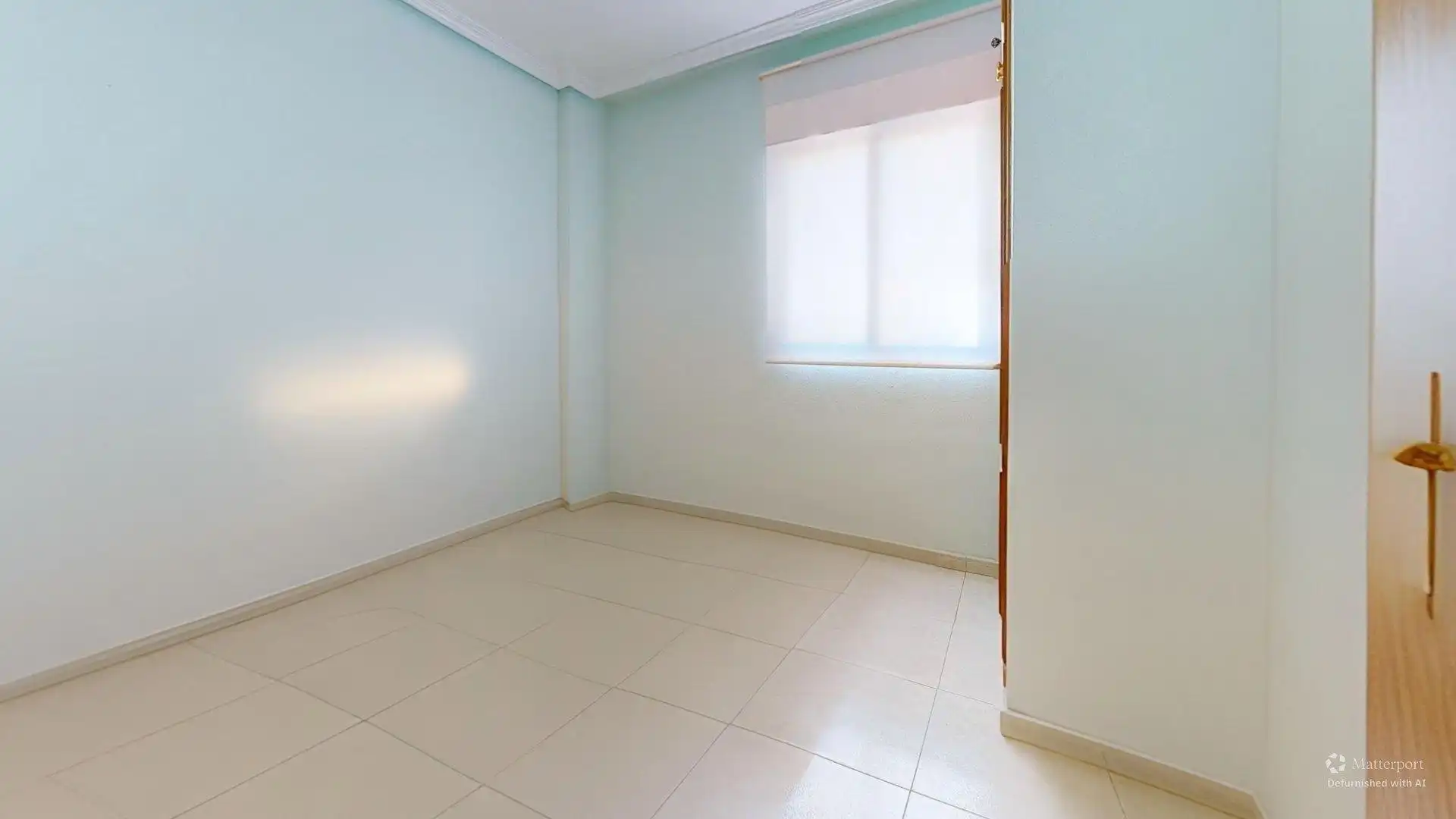Dormitori de Apartament en venda en Elche / Elx amb Aire condicionat, Terrassa i Moblat
