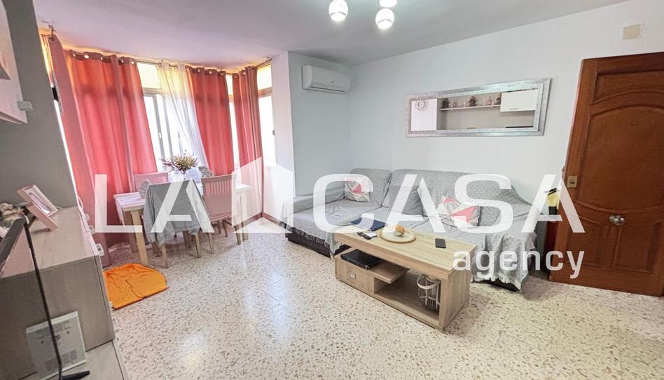 Photo 1 of Flat for sale in Calle Príncipes de España, La Reconquista - El Rosario, Cádiz