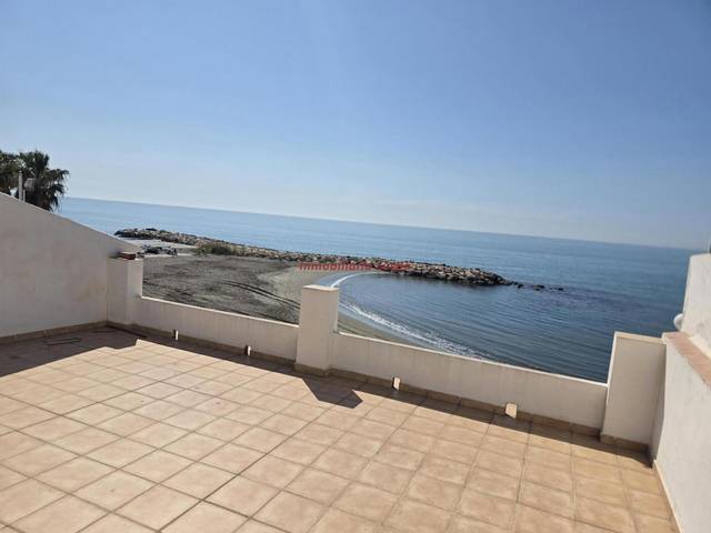 Casa adosada en Venta en Pedregalejo - Morlaco