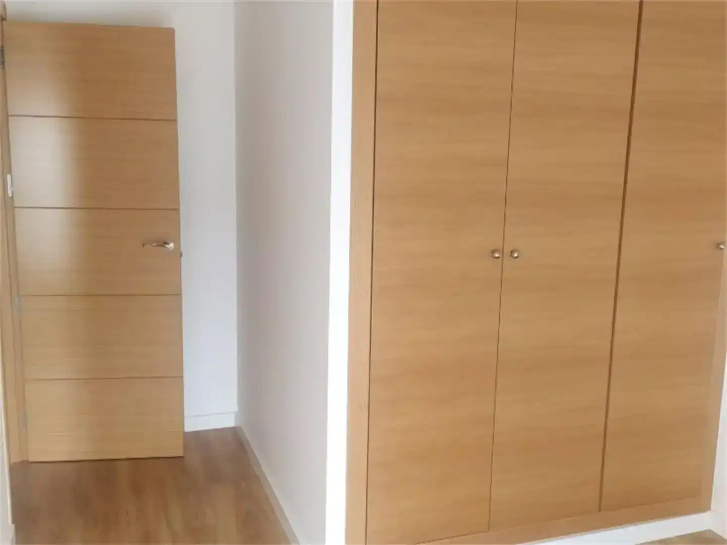 Flat for share in Castilleja de la Cuesta  with Air Conditioner, Parquet flooring and Swimming Pool