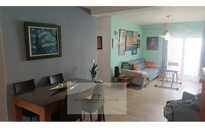 Living room of Flat for sale in Alcalá de Guadaira