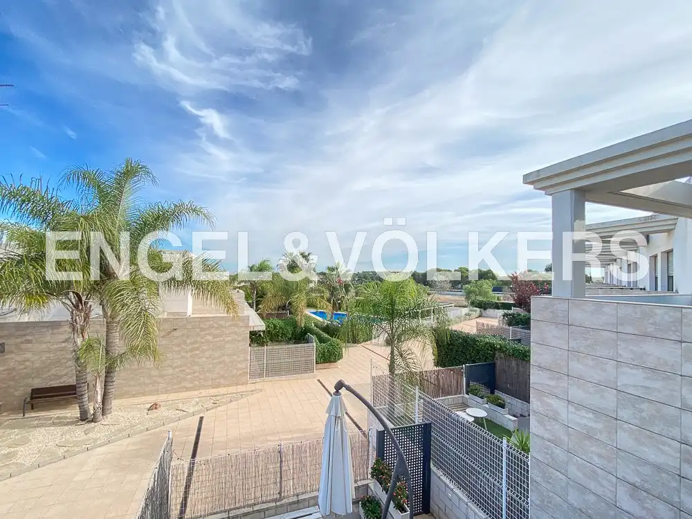 Maison mitoyenne avec piscine à louer à Torre en Conill - Cumbres de San Antonio, imagen 3