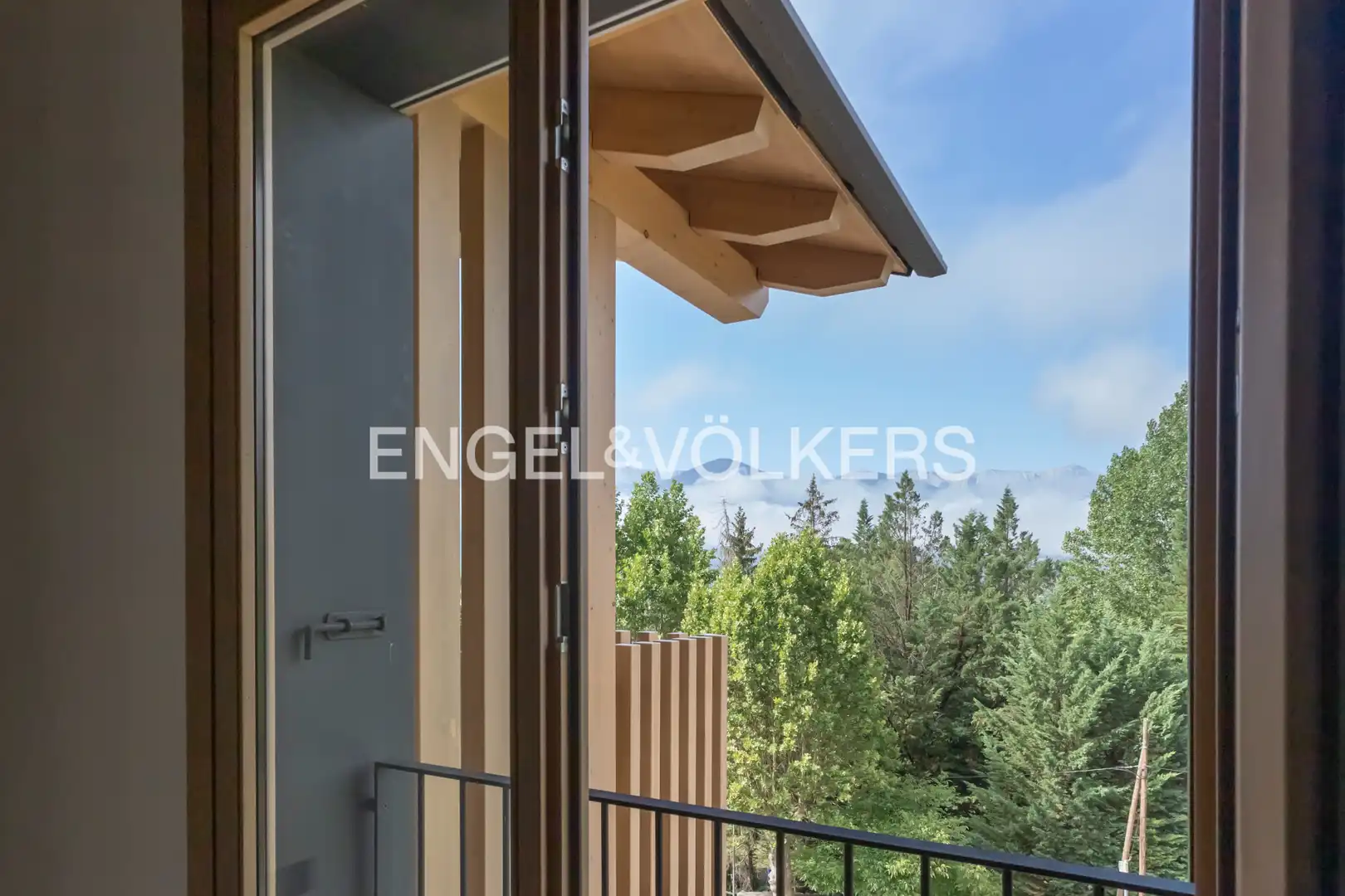Balcony of Houses for sale in Prullans  with Air Conditioner, Heating and Private garden