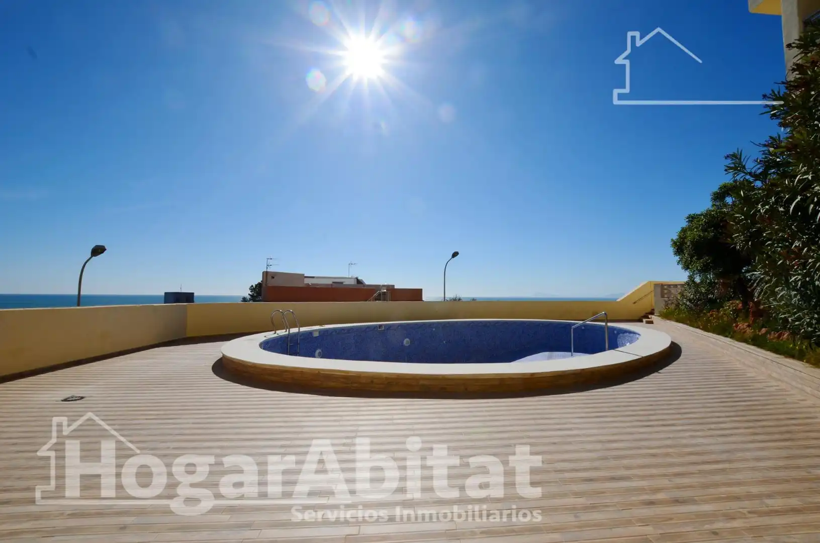 Swimming pool of Flat for sale in Cullera  with Air Conditioner, Terrace and Balcony