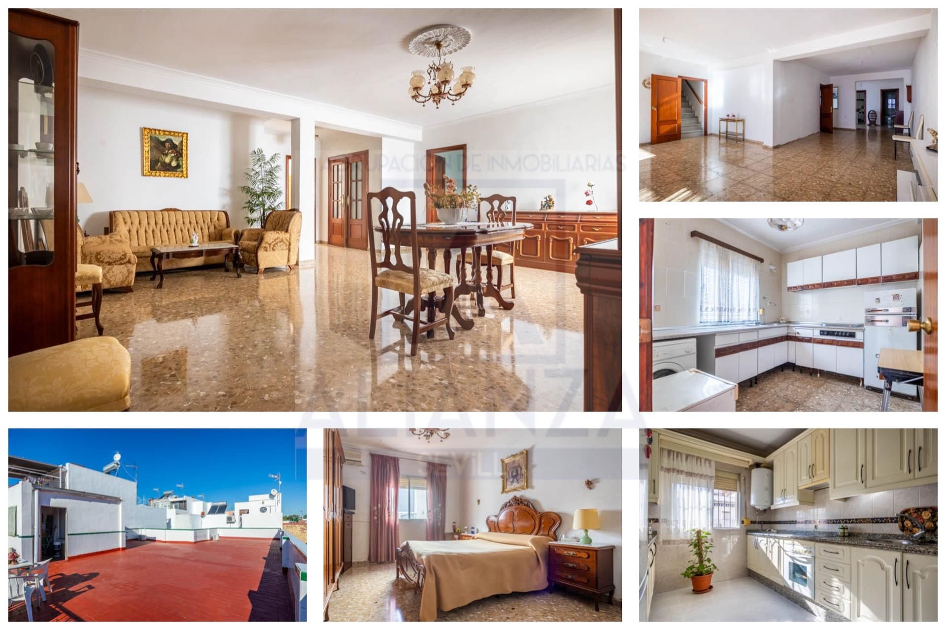 Exterior view of House or chalet for sale in Santiponce  with Air Conditioner, Private garden and Storage room