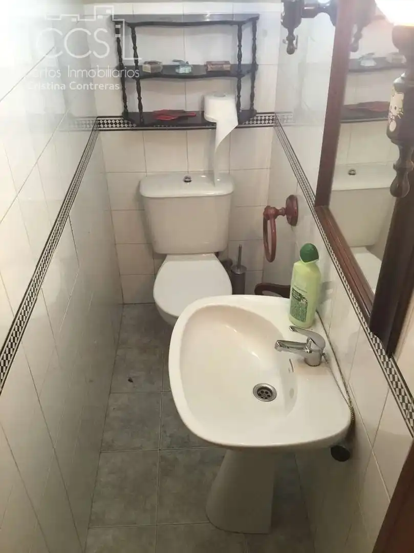 Baño de Casa adosada en venta en Sevilla con Aire acondicionado, Terraza y Trastero