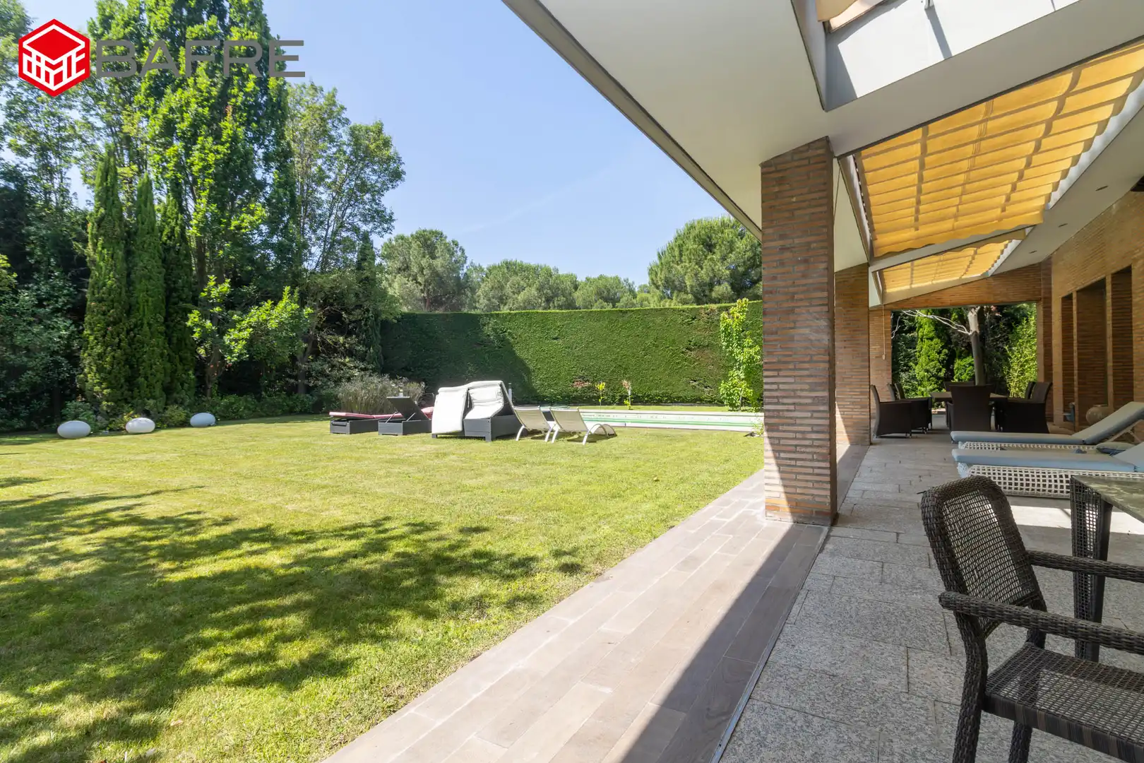 Terrace of Houses for sale in Pozuelo de Alarcón  with Air Conditioner, Private garden and Storage room