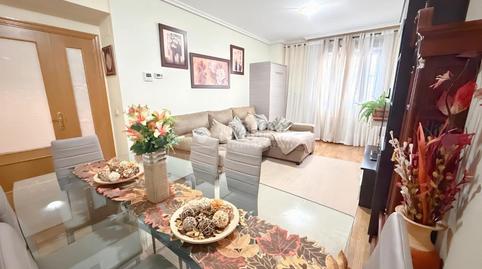 Foto 2 de Piso en venta en Puerta Bonita,  Madrid Capital