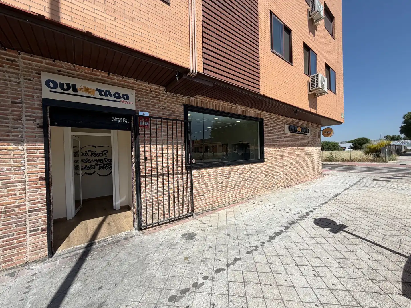 Local en traspaso en Fuenlabrada con Aire acondicionado