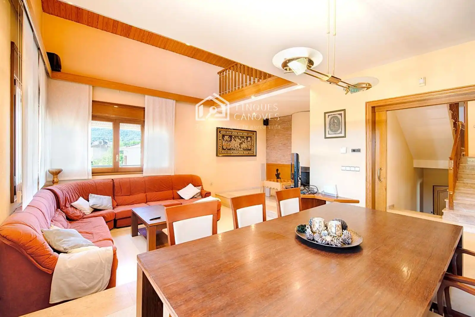 Sala d'estar de Casa o xalet en venda en Porqueres amb Aire condicionat, Calefacció i Terrassa