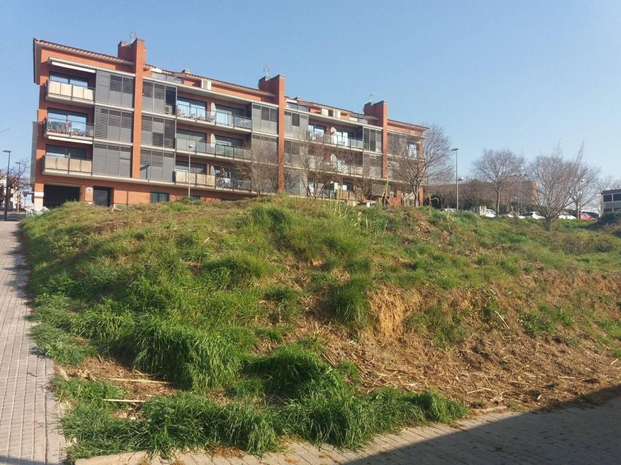 Vista exterior de Residencial en venta en Rubí