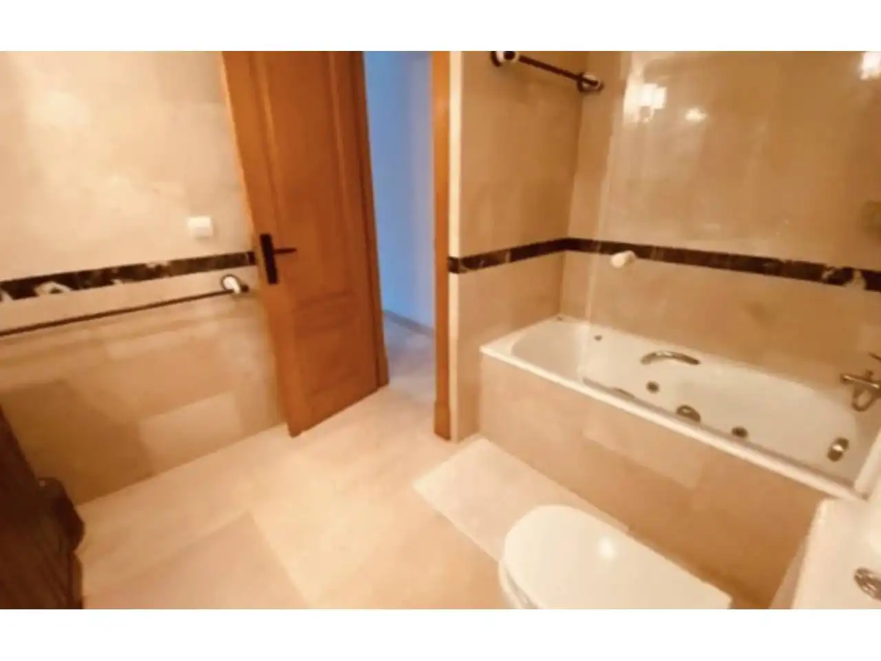 Baño de Piso de alquiler en  Palma de Mallorca con Aire acondicionado, Calefacción y Terraza