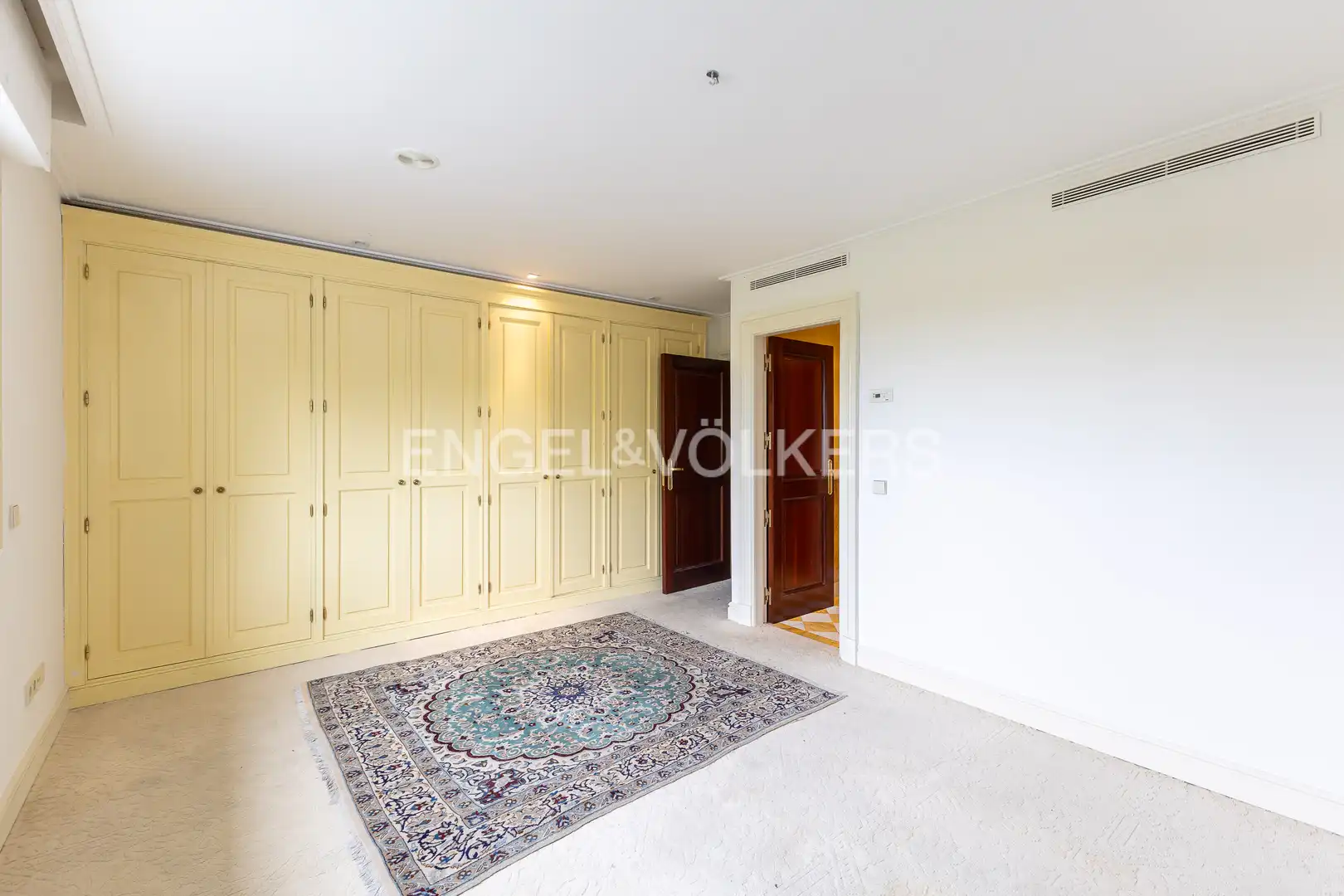 Habitación de Casa o chalet en venta en Madrid con Aire acondicionado, Calefacción y Jardín privado